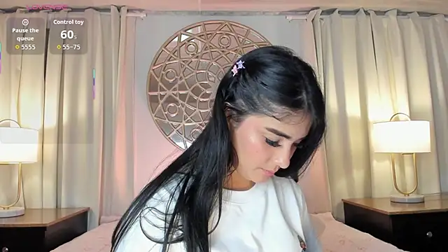 Belliinda_21's Live XXX Chat