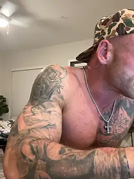 heavyhitta83 Show in webcam