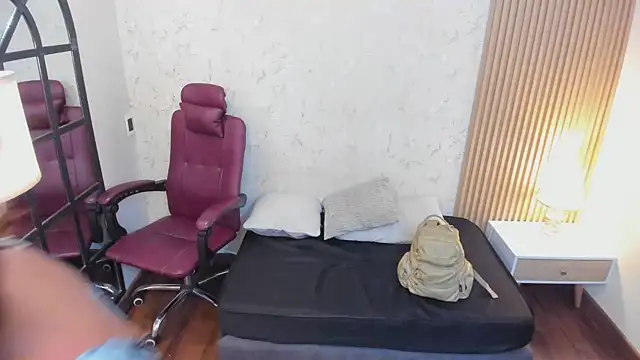 aliceandsia élő XXX-chatje