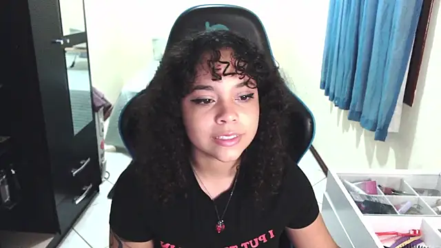 sweetamy326: απευθείας συνομιλία ΧΧΧ