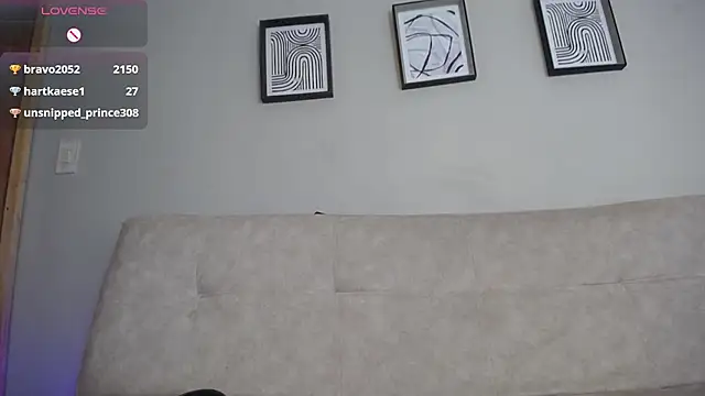 Sweet_Bella_Valery's Live XXX Chat