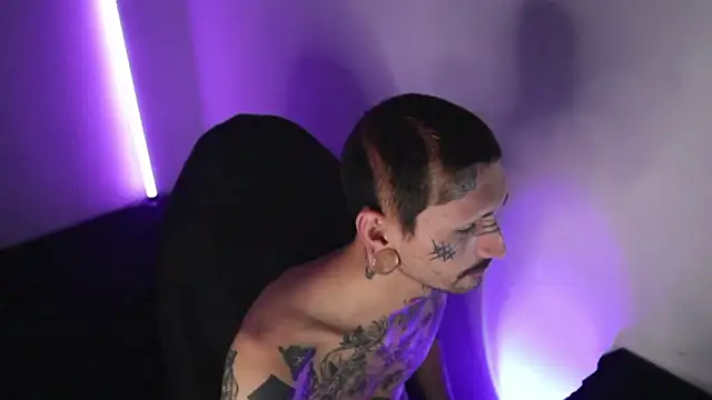 TokyoHatsumoto 在線直播表演