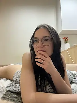 PamelaRuis69's Live XXX Chat