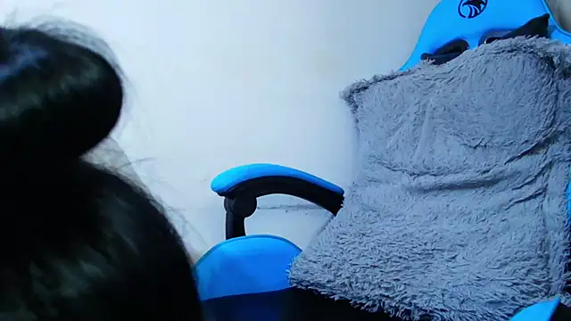 Chat XXX ao vivo de klylls_squirt_