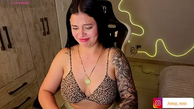 Victoryyy_n Live XXX chat