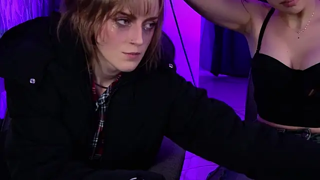 Chat +18 de KiraMontoya ao vivo