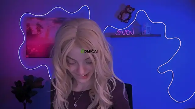 mia_starrr_: онлайн-секс-чат