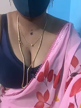 monal_95 Show Webcam