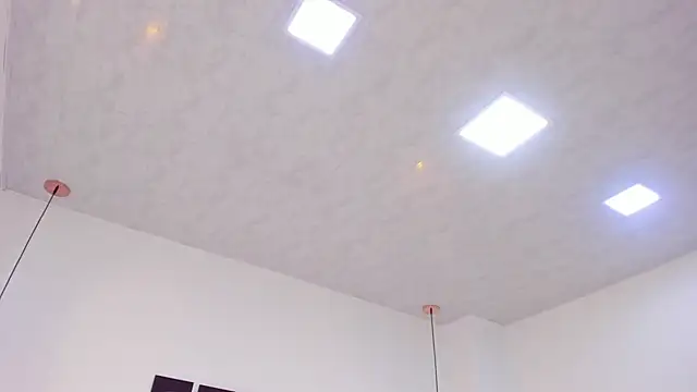 Isabella_clarkk's Webcam Show