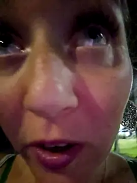 Skyellar Webcam Show