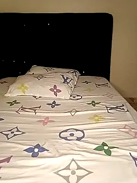 laviedavi élő XXX-chatje