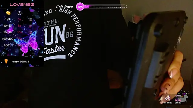 TRIXIE_TANG28 élő XXX-chatje