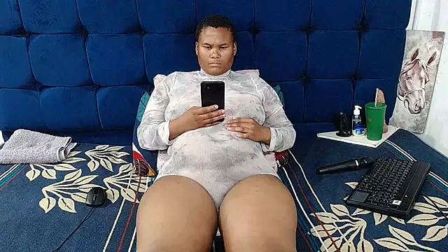 AriesCake Chat XXX in diretta