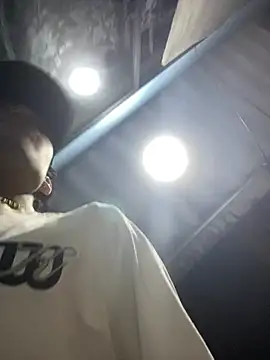 Chat +18 de cockbig09 ao vivo