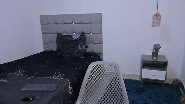 Chat XXX Live Santy_Stump