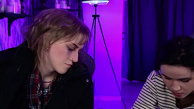 KiraMontoya 即時 XXX 聊天