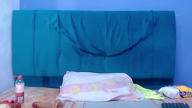 Chat +18 de andrea_lopeez ao vivo