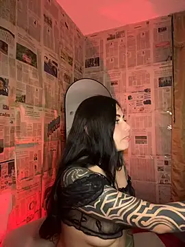 i_am_nina_'s Live XXX Chat