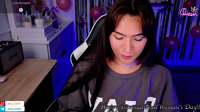 ImLui_lu élő XXX-chatje