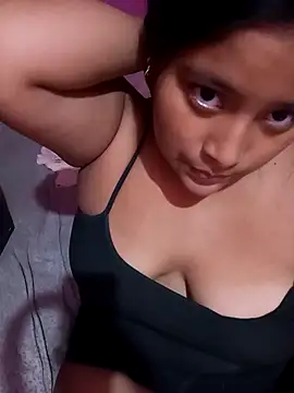 Chinita2004 Adlı Modelin Web Kamerası Şovu