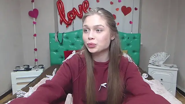 LaraPika Live XXX-chat