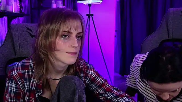 KiraMontoya Live XXX-chat