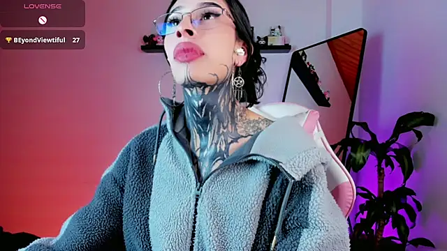 kali_ka_ Adlı Modelin Canlı XXX Sohbeti