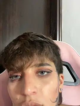 Chat +18 de DayanaDG ao vivo