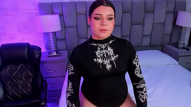 Maxxxine1 现场XXX聊天