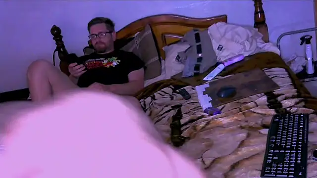 Pokazy przed kamerką – JockNThirsty