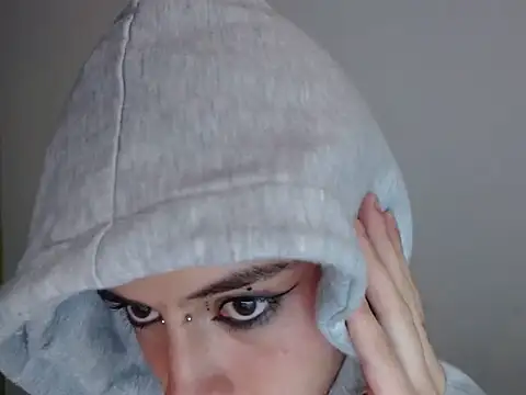 Brenda_Tina699 Live XXX-Chat