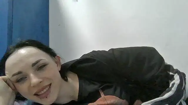 Онлайн чат XXX Trinsy_Love