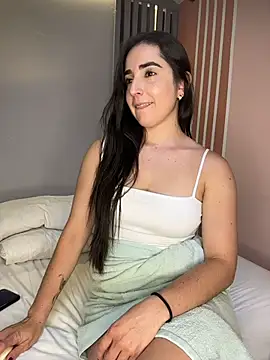 Vicky-Andrade 现场XXX聊天