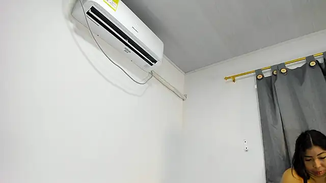 vennuss19's Live XXX Chat