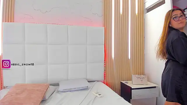 Czat XXX na żywo – abril_snow