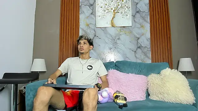 YOUNG_BOYS_HELL Chat XXX in diretta