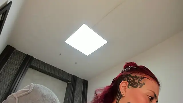 selene_red_ – Naživo XXX chat