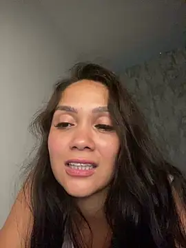 Chat +18 de carolsapequinha ao vivo