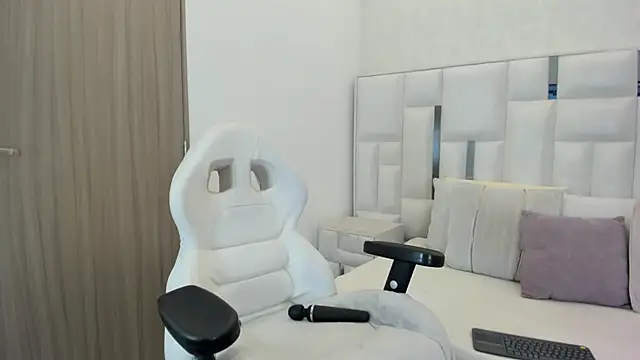 Chatroom XXX en direct de imkrystall