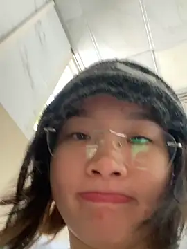 Y2Luvk's Live XXX Chat