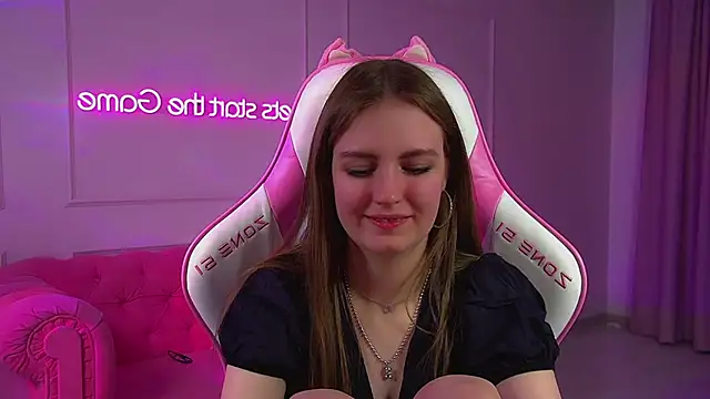 SofiaSarvain Chat XXX in diretta