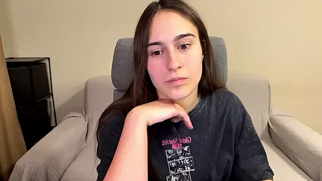 AliceKolltt 现场XXX聊天