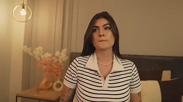 IrisBaker 现场XXX聊天