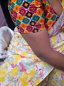 Tamil_Ammani 现场XXX聊天