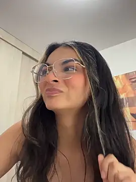 Cat2525's Live XXX Chat