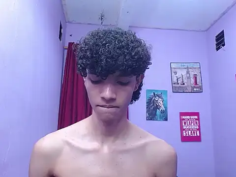 bigcock_twinks: διαδικτυακό σόου στην κάμερα