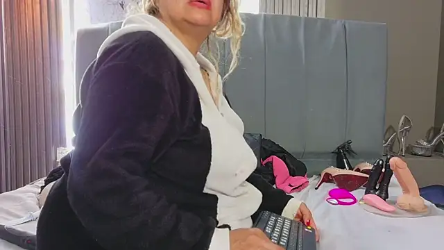 Natasha_699 Adlı Modelin Web Kamerası Şovu