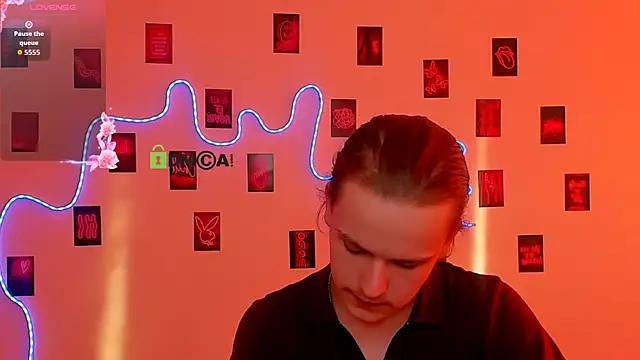 แชท XXX สดของ leo_void