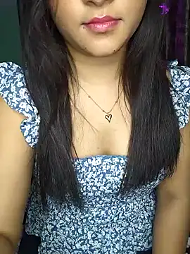 Saumyy 在線直播表演