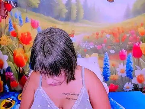 indianroxy 即時 XXX 聊天